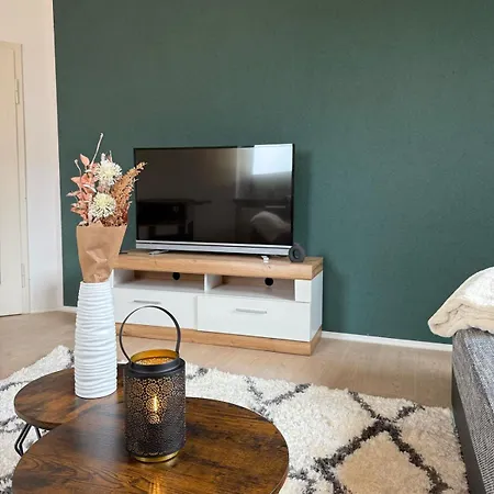 Apartment Holzkunst & Heimatgefuehl In Fuer Familie & Freunde