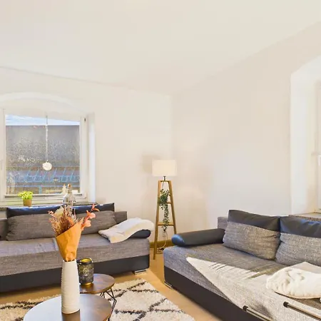 شقة Holzkunst & Heimatgefuehl Fuer Familie & Freunde *