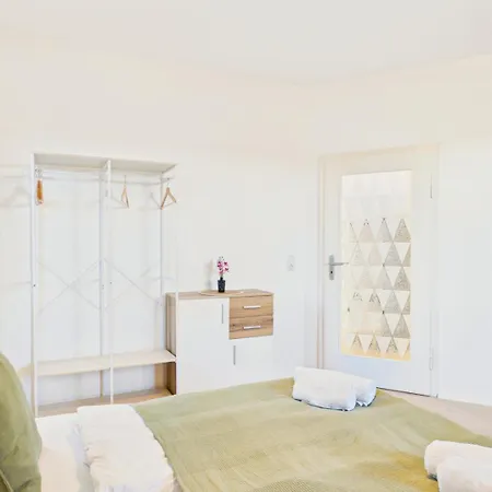 Holzkunst & Heimatgefuehl Fuer Familie & Freunde شقة سيفن