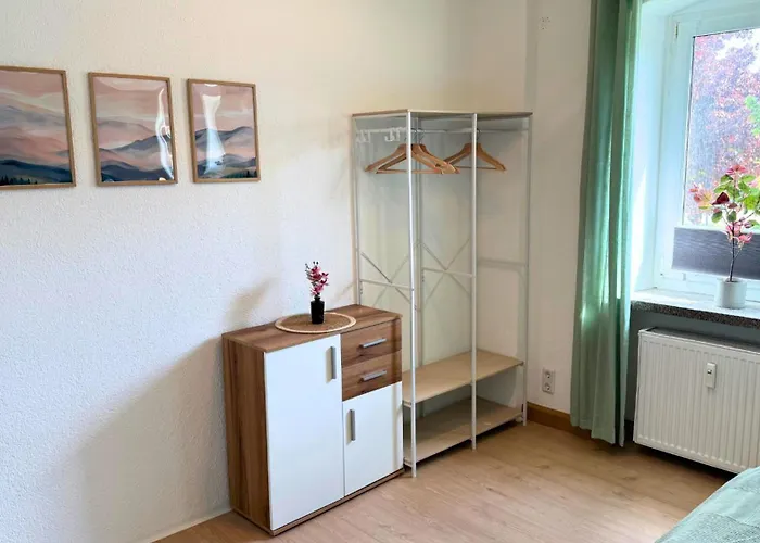 Holzkunst & Heimatgefuehl Fuer Familie & Freunde شقة