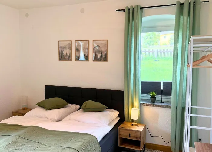 Holzkunst & Heimatgefuehl Fuer Familie & Freunde شقة *