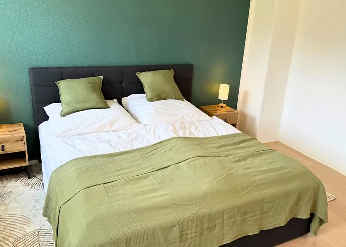 Holzkunst & Heimatgefuehl Fuer Familie & Freunde شقة