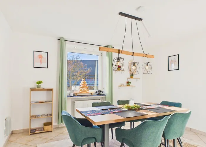 Holzkunst & Heimatgefuehl Fuer Familie & Freunde * سيفن