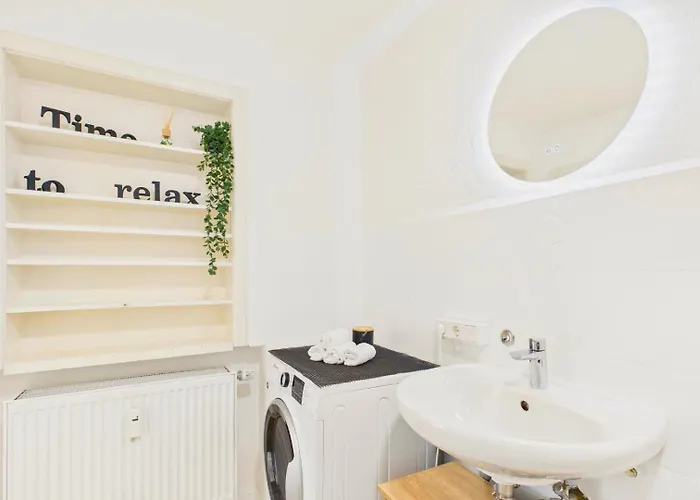 Holzkunst & Heimatgefuehl Fuer Familie & Freunde شقة *